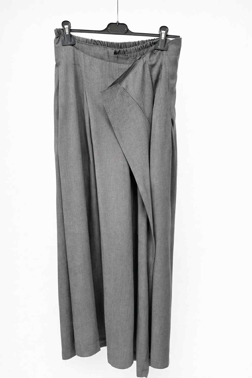 Asimetriško dizaino plačios kelnės - Image 3