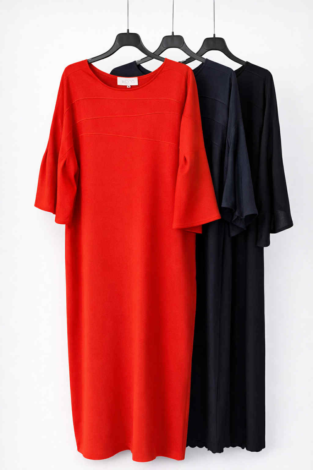 Ilga suknelė su laisvomis rankovėmis - Image 11